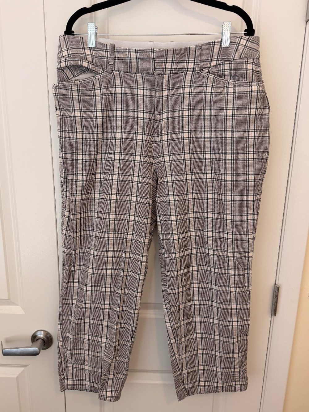 Plaid Cropped Dress Pant